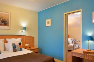 Hotels Auberge De Launay : photos des chambres