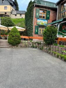 Gasthof & Pension "Schwarzer Adler"