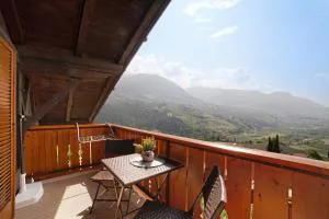 Sankt Corbinian Apartement 8 - Caines