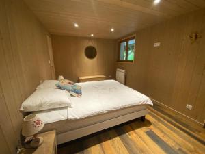 Chalets Le Refuge de Belbriette, chalet au coeur de la nature avec spa : photos des chambres