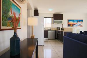 Seaside Luxury Flat Pervolia