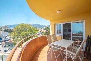 El Rocío, en la playa de Cariluela