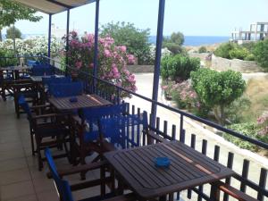 Aetos Beach Bungalows Evia Greece