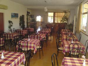 Aetos Beach Bungalows Evia Greece
