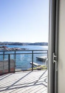 林德斯内斯哈富酒店 - Grønsfjord