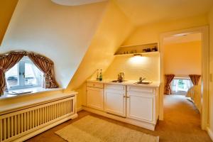 Suite room in Hotel und Restaurant Jörg Müller
