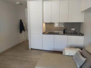 Acogedor y moderno estudio en Capuchinos