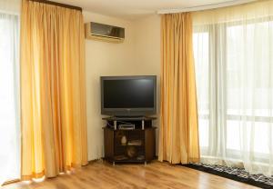 Cozy 1BD Apartment with a Spacious Terrace by Flat Mаnager