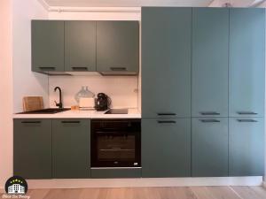 Black Sea Booking - Madrid