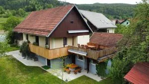 Vineyard cottage Kolpa Zupančič - Stari Trg ob Kolpi