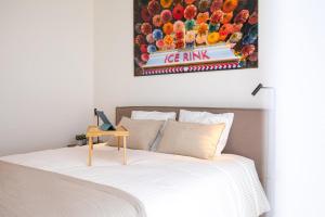 En Suite bedrooms at Reckenthal House by Rentaroo