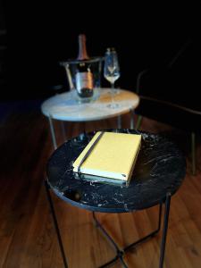 LA SUITE ISAHORA. Les Locations ISAHORA cest aussi plusieurs appart de Standing à 2 pas du Château dEu, des Falaises du Tréport, de MERS les Bains et Aux portes de la BAIE DE SOMME