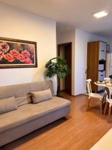 Apto ao lado do Shopping Caruaru próximo ao pátio.