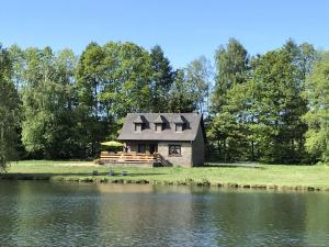 Riverside Escape in Bouillon
