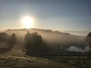 Maisons de vacances Private lake & gite surrounded by acres of nature : photos des chambres