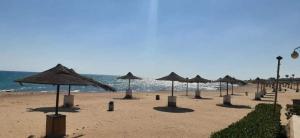 Beachfront Bliss Experience panoramic Seaview Families only