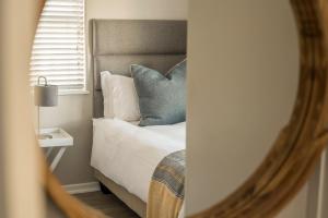 Beacon Wharf , George Hay 3 Holiday Accommodation