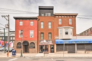 Trendy Apt with Laundry Machines Less Than 3 Mi to Dtwn