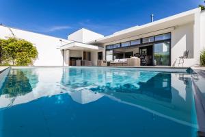 Villas MARBLE  KEYWEEK Villa avec piscine chauffee et jardin a Biarritz : photos des chambres