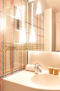 Hotels Ibis Styles St Etienne - Gare Chateaucreux : photos des chambres