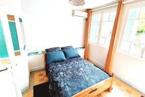 Maison de charme à 200 bord de mer, terrasse, jardin- Lesclesdenicole