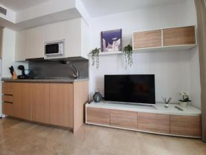 Apartamento con parking con piscina junto a la playa