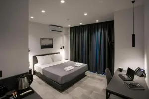 White Trilogy - 塞萨洛尼基