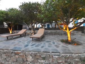 Diamoni Afroditi two houses for max 6 persons