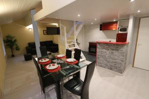 Appartements Apparts Gites Cholet centre : photos des chambres