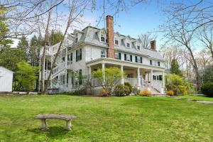 The Dewey by The Lenox Collection - 4hvězdičkové hotely ve městě Lenox