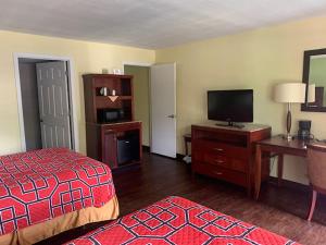 Inn On The Green Florida