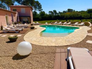B&B / Chambres d'hotes Domaine Le Mas Sans Soucis : photos des chambres