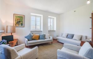 Stunning Home In Marciana