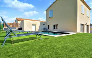 Maisons de vacances Stunning home in Mormoiron with 3 Bedrooms, WiFi and Outdoor swimming pool : photos des chambres