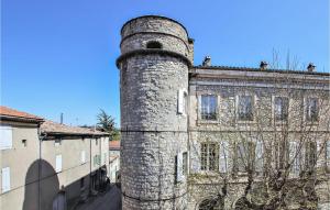 Lovely Home In Villeneuve De Berg