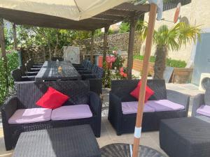 Villas Magnifique Villa avec piscine Beaujolais : photos des chambres