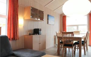 Cozy Home In Otterndorf With Sauna