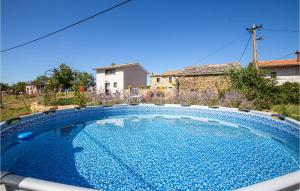 Beautiful Home In Gracisce With 1 Bedrooms, Wifi And Outdoor Swimming Pool