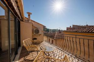 Loft refait à neuf avec terrasse en centre ville