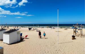 1 Bedroom Nice Apartment In Oostende