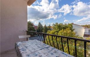 Stunning Apartment In Jadranovo With Wifi