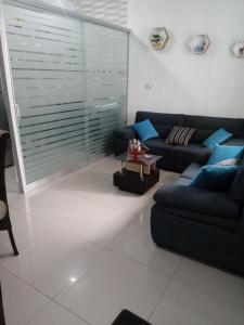 Departamento con servicios incluidos, equipado