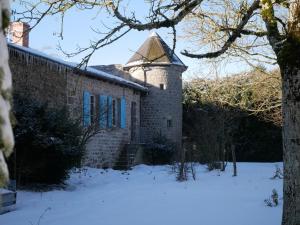 Maisons de vacances Gite Marlhes, 3 pieces, 4 personnes - FR-1-496-55 : photos des chambres