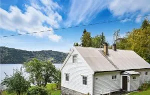 Beach Front Home In Tysse With Wifi - Bruvik