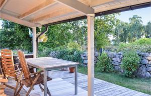 3 Bedroom Lovely Home In Torhamn