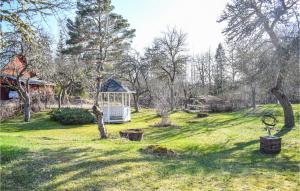 1 Bedroom Gorgeous Home In Fårbo