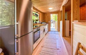 Gorgeous Home In Mollaryd With Wifi