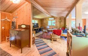 Gorgeous Home In Mollaryd With Wifi