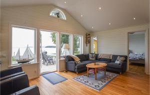 Stunning Home In Mellerud