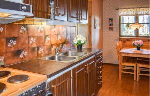 3 Bedroom Gorgeous Home In Skärblacka